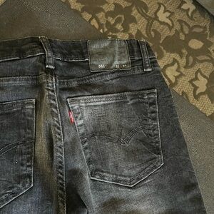 Gradient Black Levi’s Jeans
